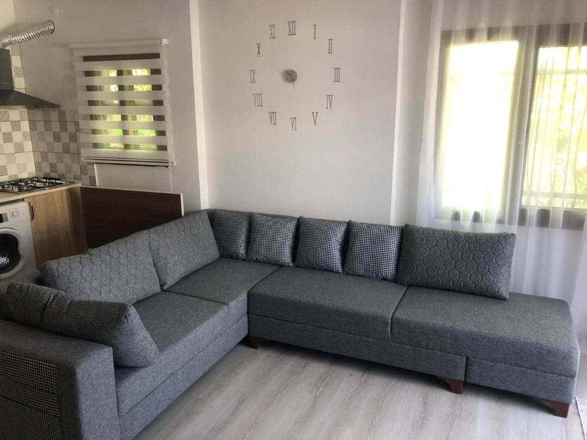2+1 Apartm With Garden + Balcony , At Ladies Beach คูซาดาซี ภายนอก รูปภาพ